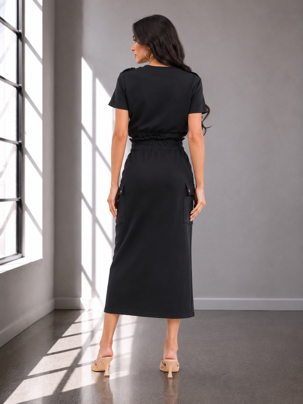 480. City Mode Cargo Skirt Two-Piece set in black - Picture 2 of 2